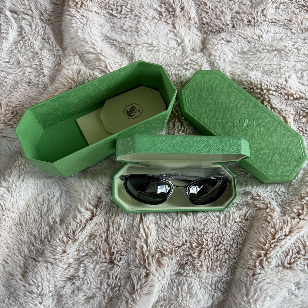 New Swarovski 7004 Sunglasses